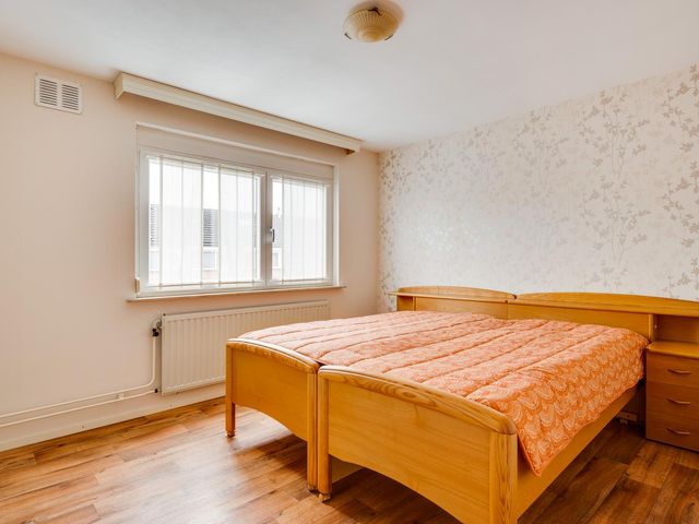 Loverstraat 37, Nederweert