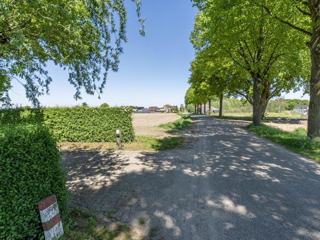 Zandstraat 4, Overloon