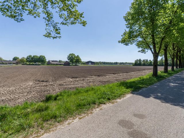 Zandstraat 4, Overloon