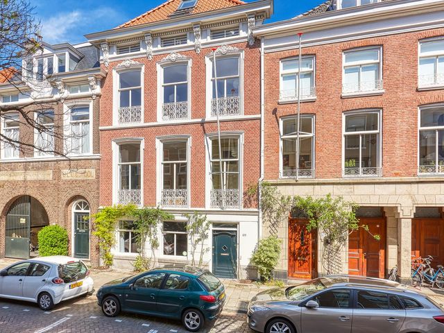 De Ruijterstraat 69, 'S-Gravenhage