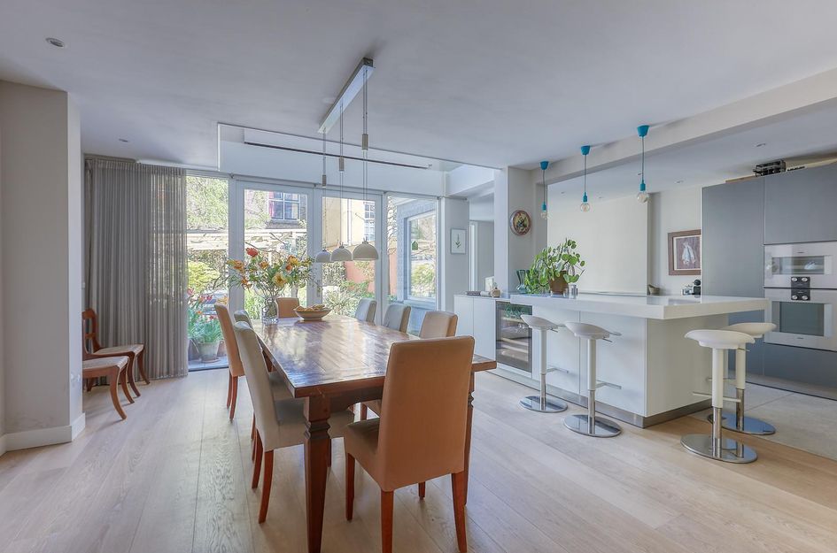 De Ruijterstraat 69