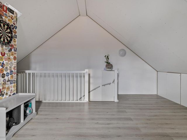 Julianastraat 33, Strijen