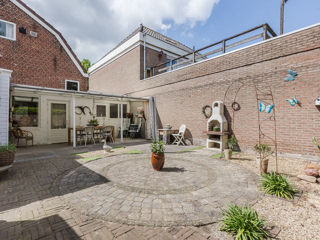 Marktstraat 12, Made