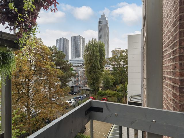 Eendrachtsweg 64F, Rotterdam