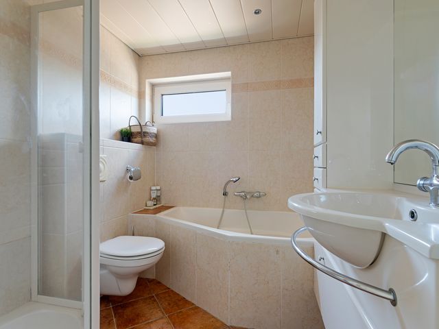Overdorpstraat 20, De Goorn