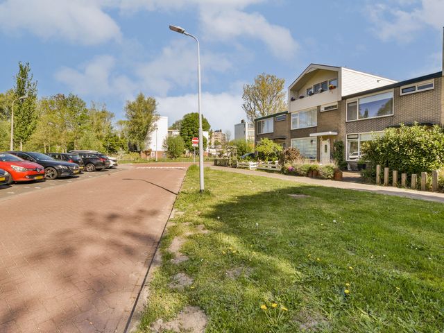 Pinksterbloemweg 12, Zaandam