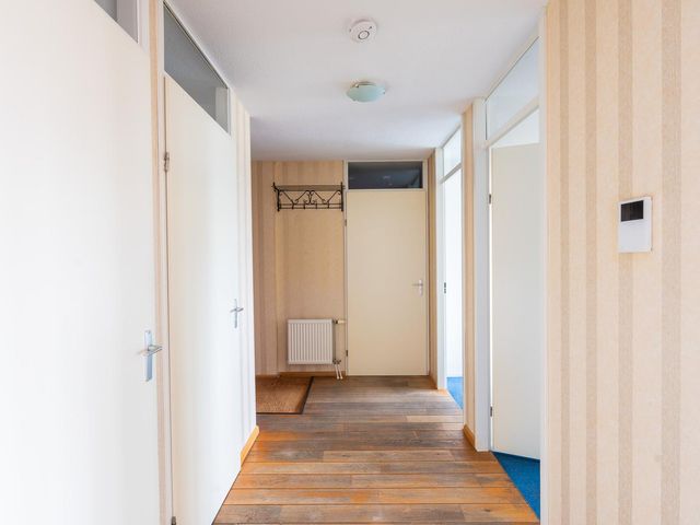 Bargelaan 94, Leiden