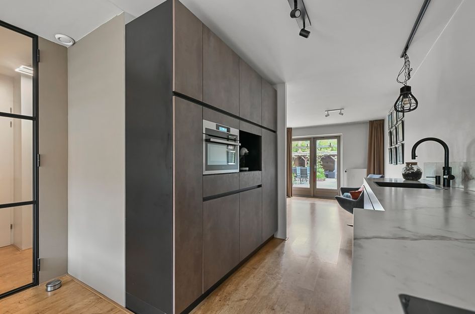 Weidehommel 18