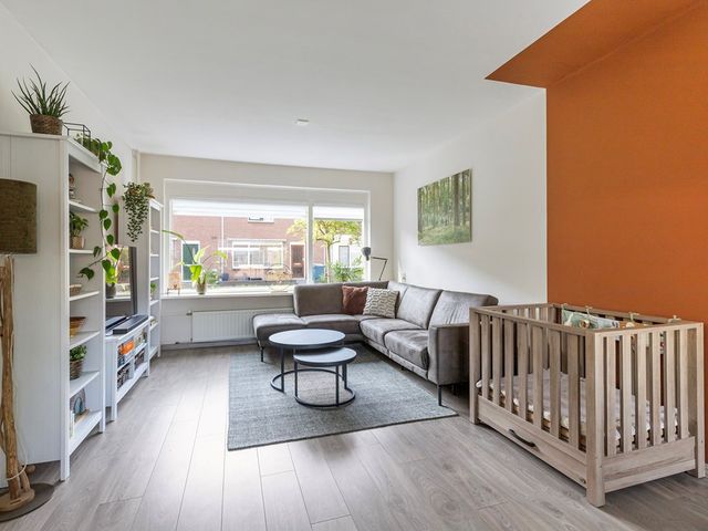Kruizemuntstraat 891, Apeldoorn