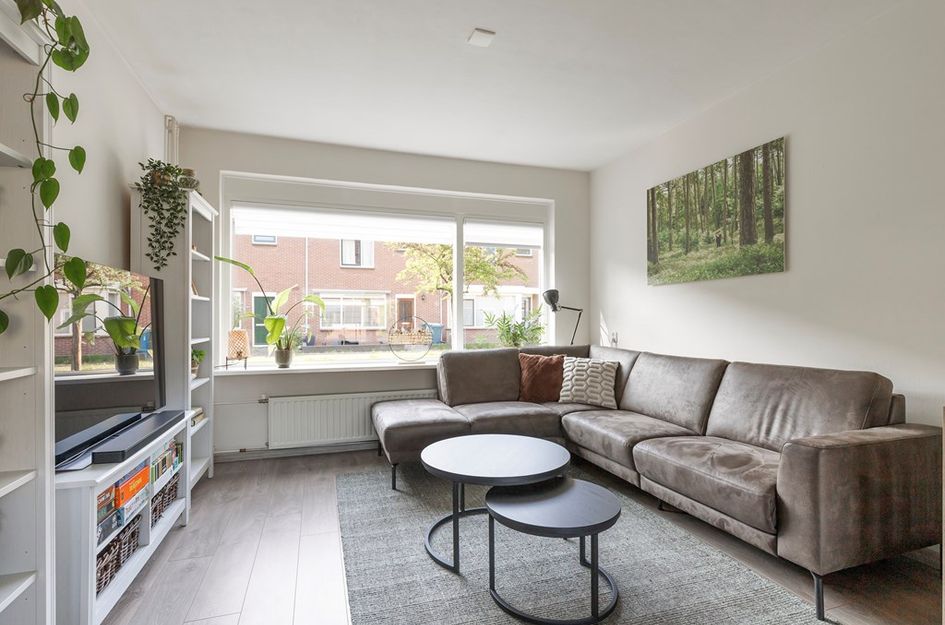 Kruizemuntstraat 891