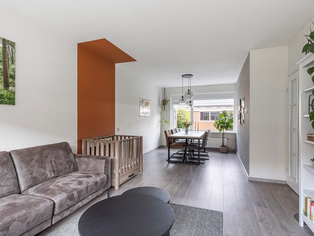 Kruizemuntstraat 891, Apeldoorn
