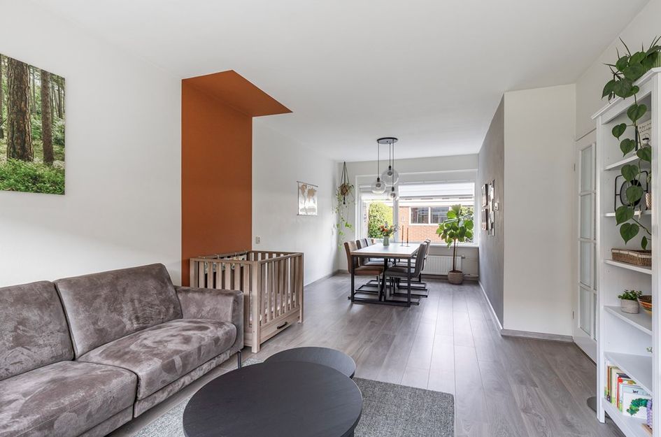 Kruizemuntstraat 891