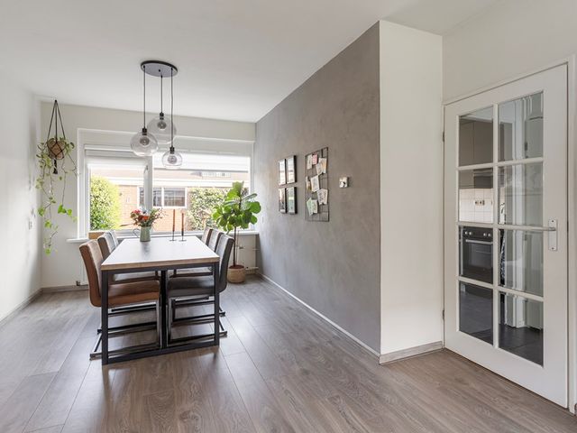 Kruizemuntstraat 891, Apeldoorn