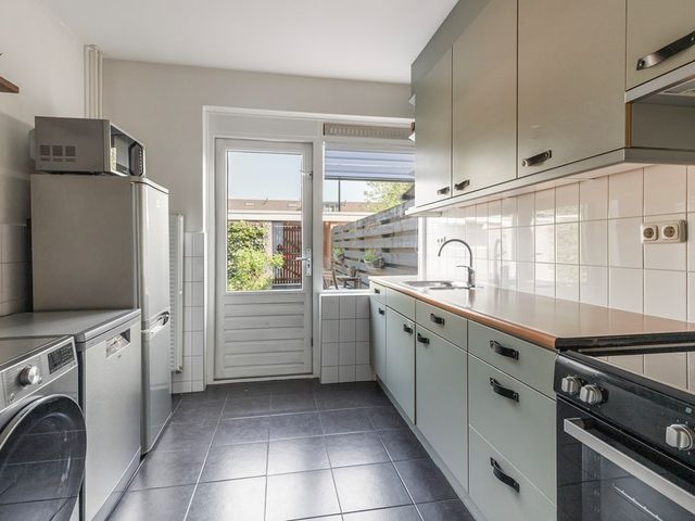 Kruizemuntstraat 891, Apeldoorn
