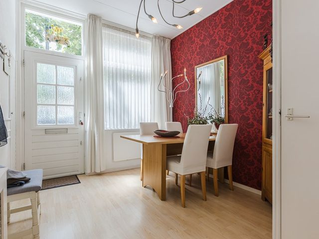 Marktstraat 12, Made