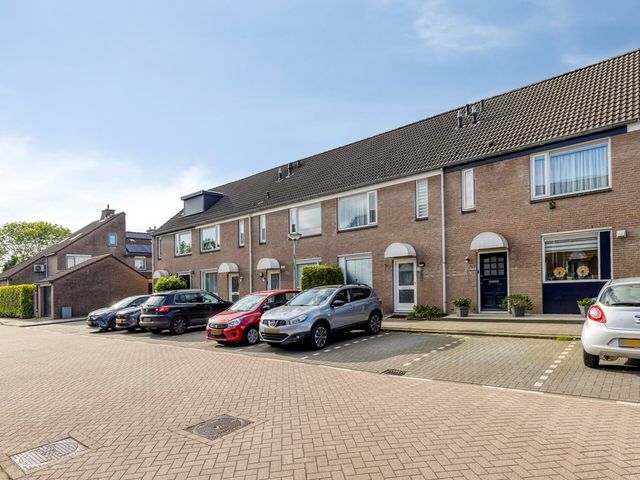 Klarinetsingel 22, Zwijndrecht