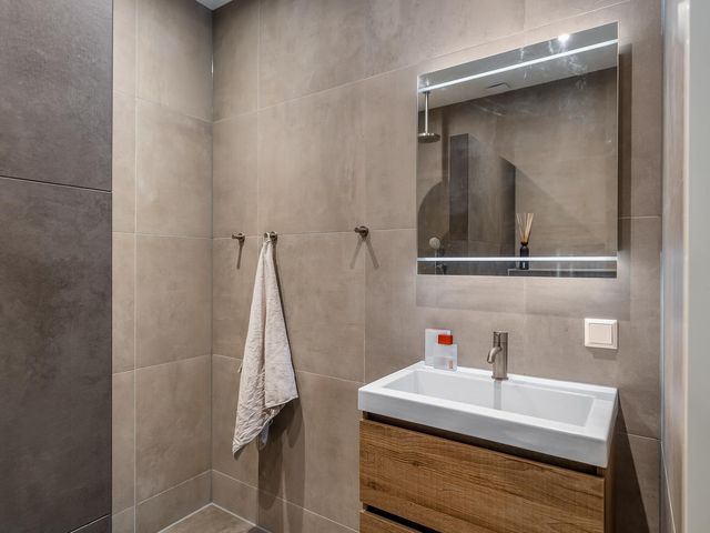 Hebriden 229, Zoetermeer