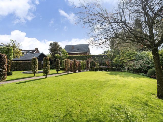 Middeldijk 21, Barendrecht