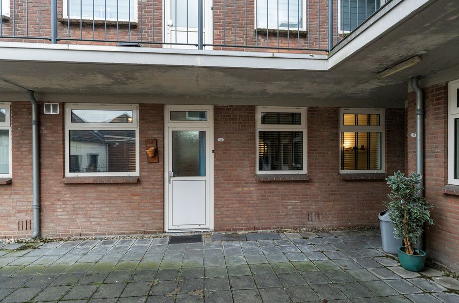 St. Jansplein 15