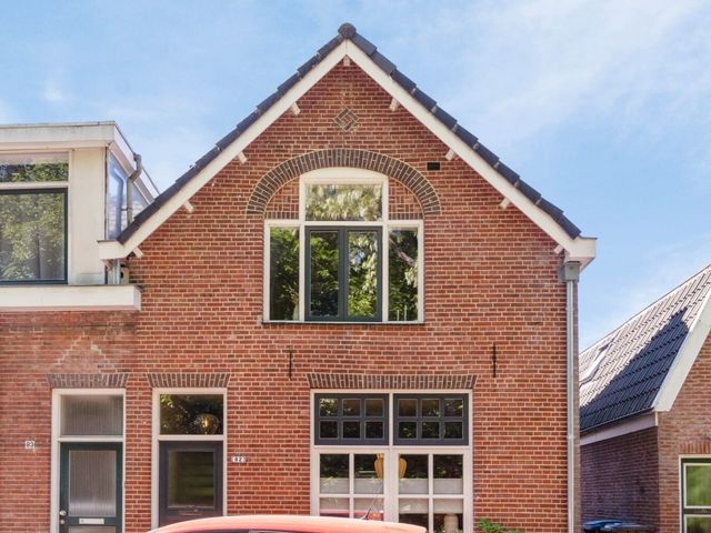 Oostburgweg 82, Enschede