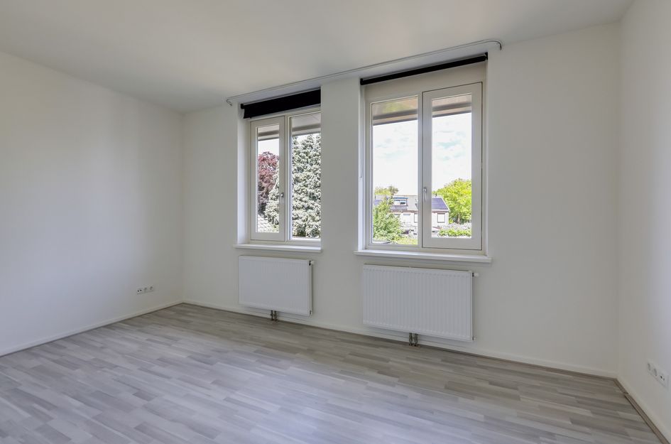 Dorpstraat 20