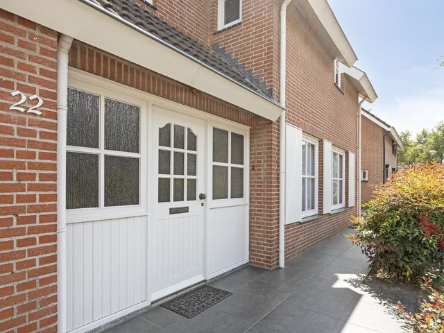 Strausslaan 22, Heesch