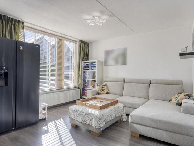 De Knolraap 4, Heesch