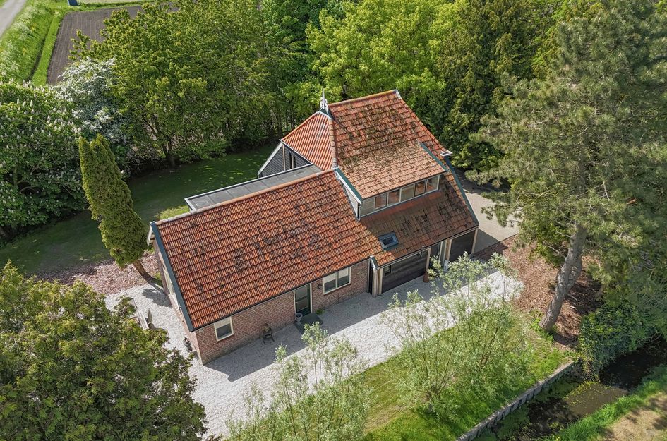 Middenweg 156