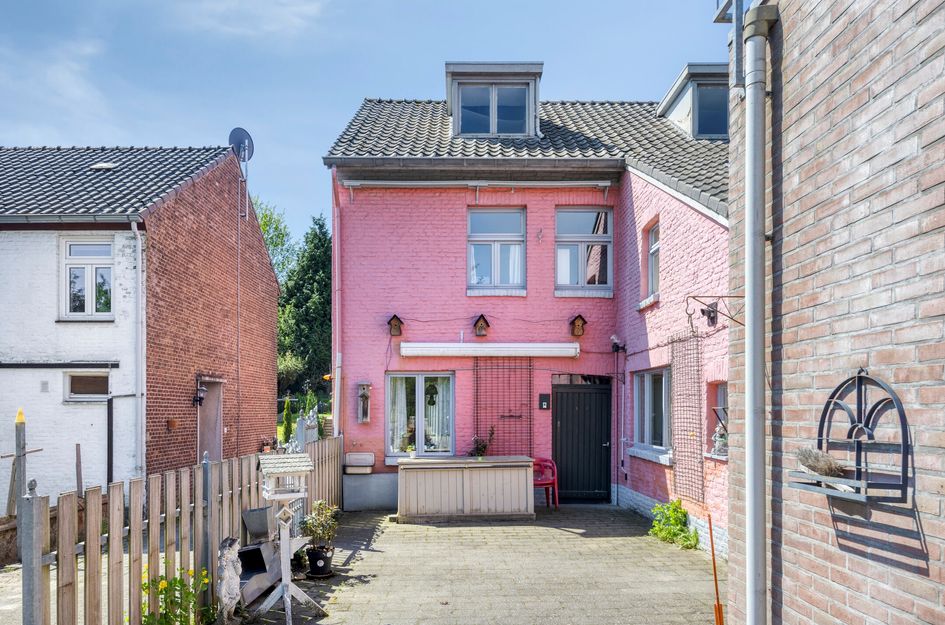 Dorpsstraat 18
