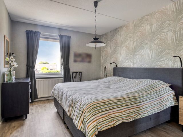 Saturnuslaan 58, Oude-Tonge