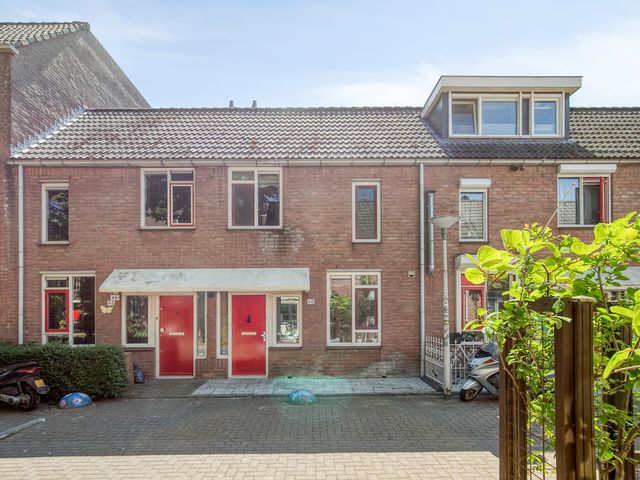 Buziaustraat 48, Rotterdam