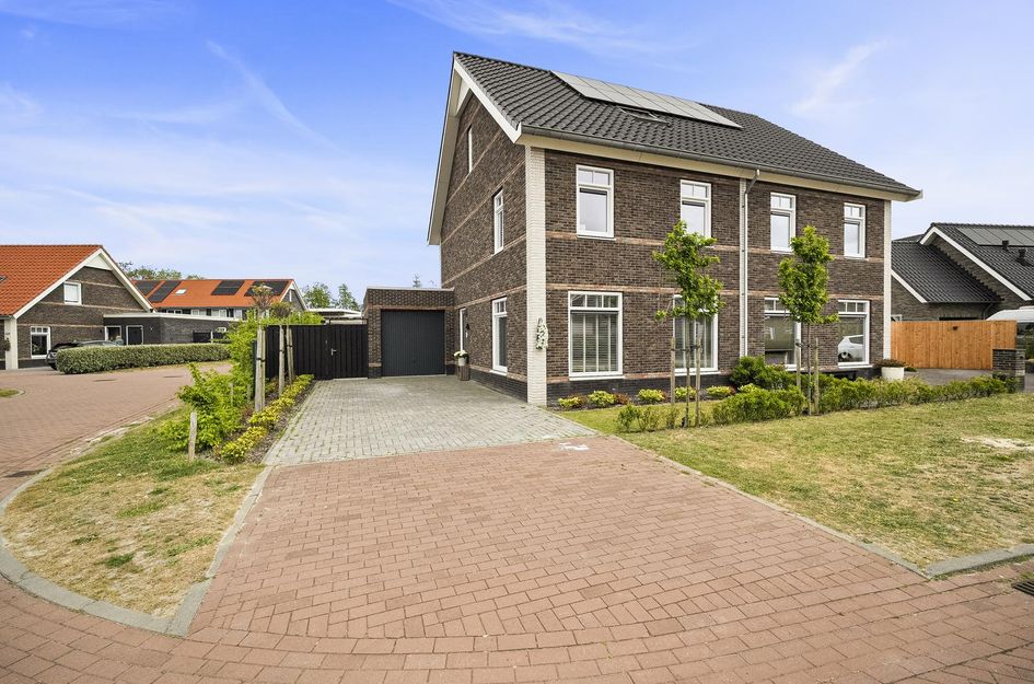 Notenhout 49B