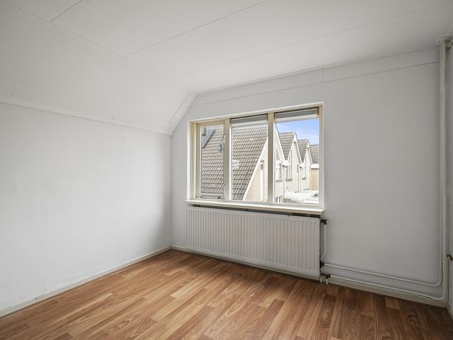 Middelzand 4425, Julianadorp