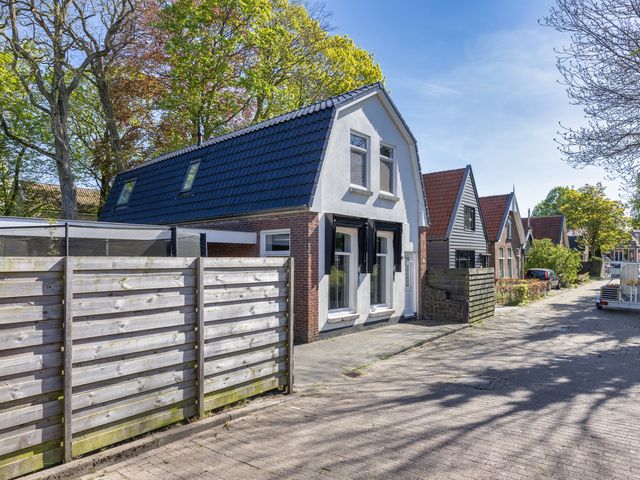 Lijnbaanstraat 12, Joure