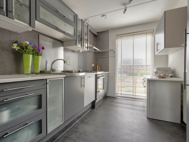 Zanglijster 101, Rhenen