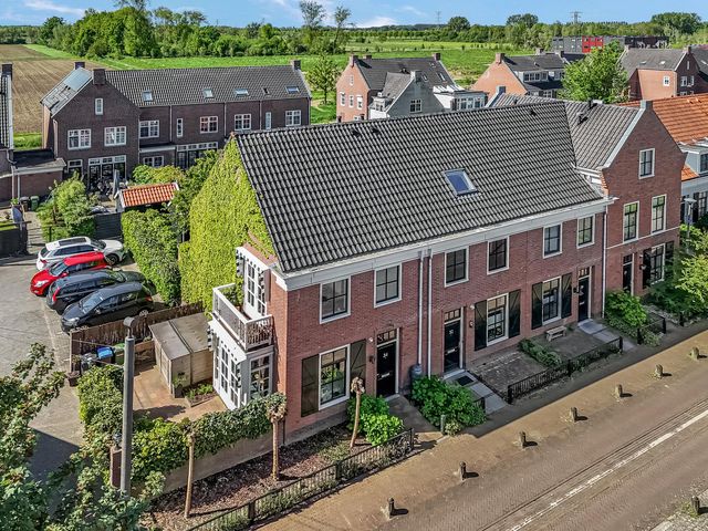 Schrijnwerkersveste 34, Arnhem
