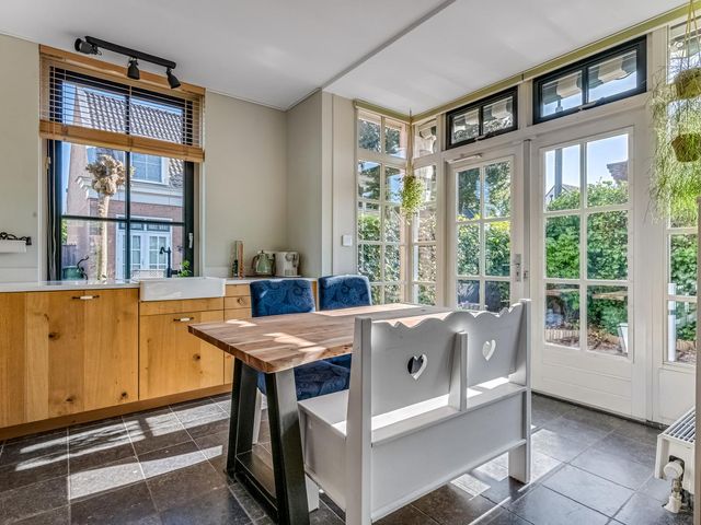 Schrijnwerkersveste 34, Arnhem