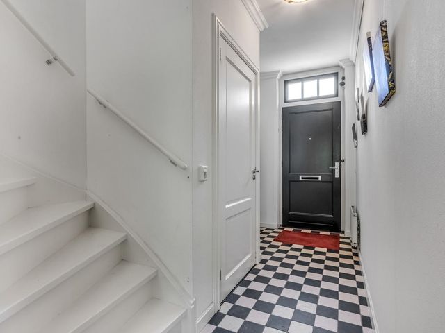 Schrijnwerkersveste 34, Arnhem