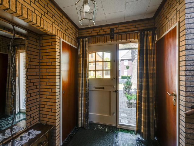 Jan Vermeerstraat 12, Rucphen