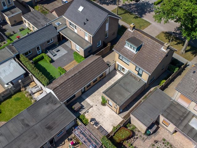 Jan Vermeerstraat 12, Rucphen