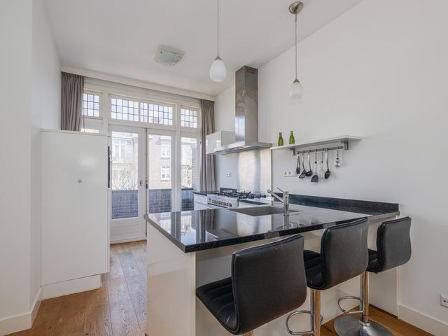 Abrikozenstraat 33, 'S-Gravenhage