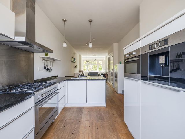 Abrikozenstraat 33, 'S-Gravenhage