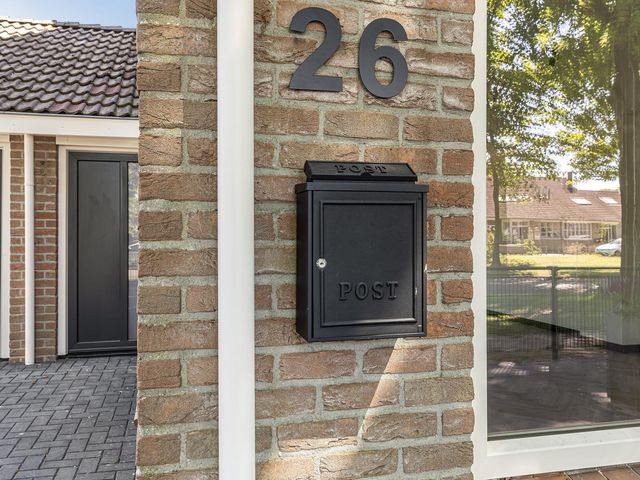 De Beeklanden 26, Schoonebeek