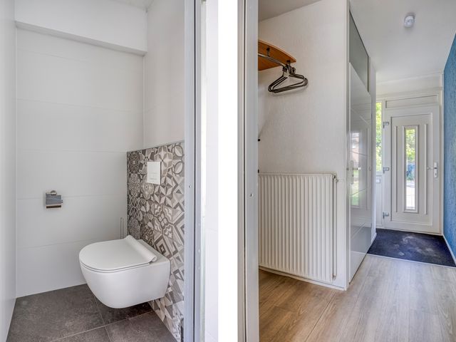 Kloosterwei 231, Warmond