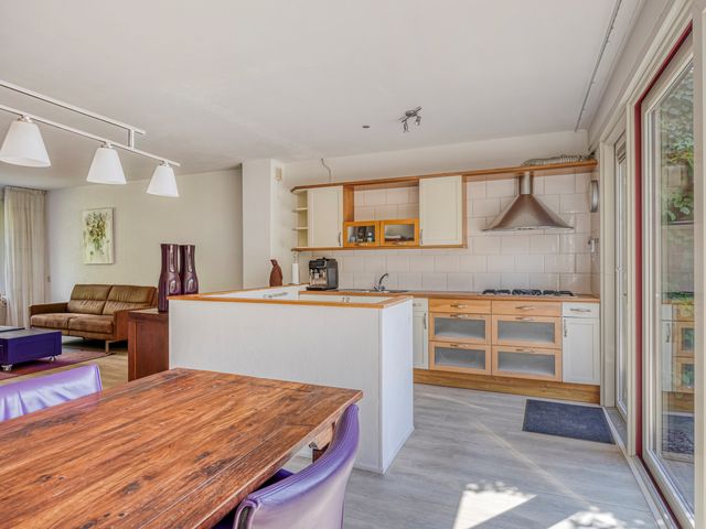 Kloosterwei 231, Warmond