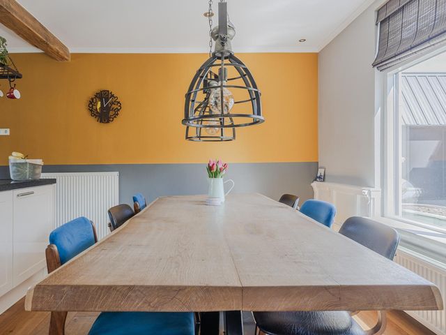 De Vos van Steenwijklaan 13, Hoogeveen