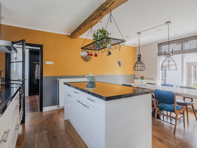 De Vos van Steenwijklaan 13, Hoogeveen