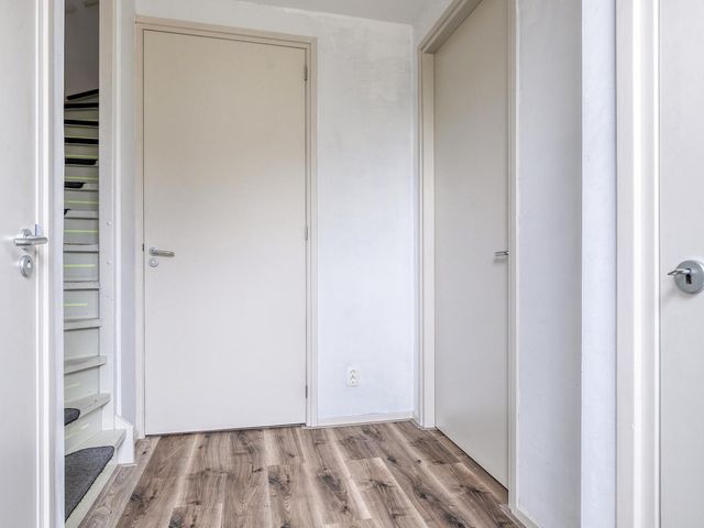 Dokter Bernhardistraat 16, Stavenisse