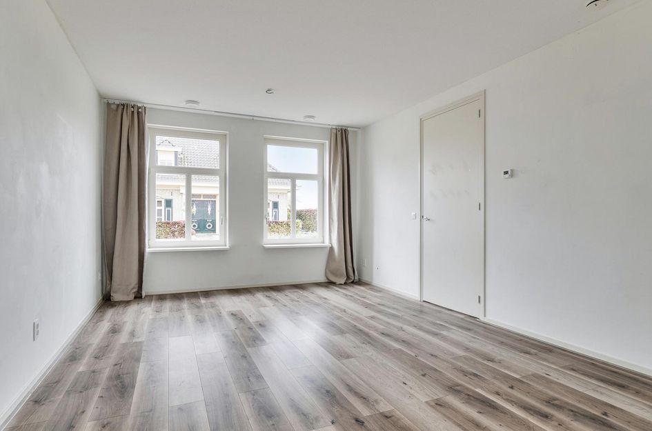 Dokter Bernhardistraat 16