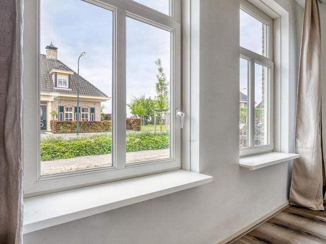 Dokter Bernhardistraat 16, Stavenisse